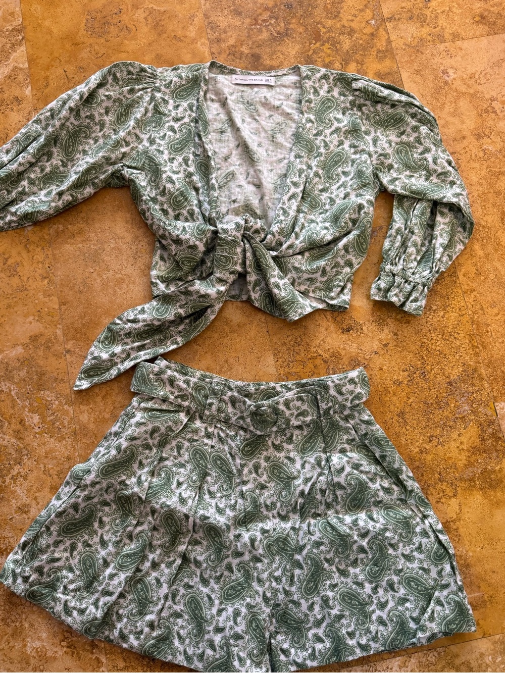 Faithfull the Brand Sage Green Paisley Linen Set - Top size 4 and Shorts size 2